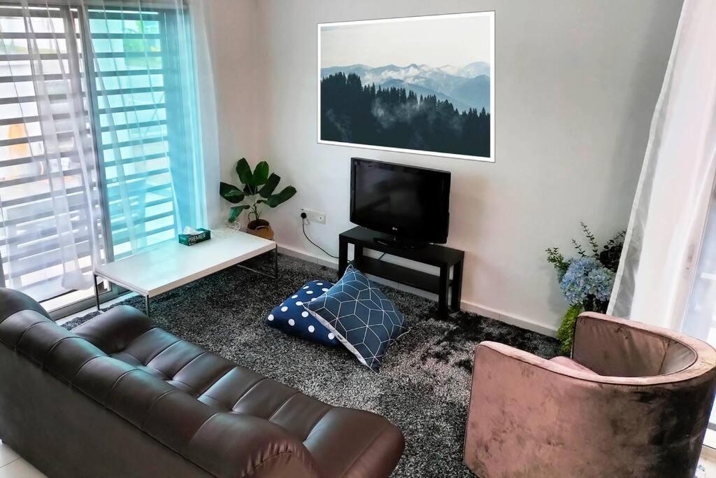 Iris 55 Corner Lot House Spacious Outdoor With Wi-Fi Johor Bahru Luaran gambar