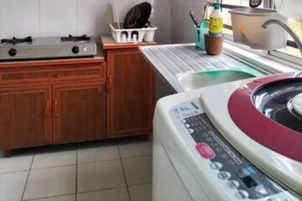 Iris 55 Corner Lot House Spacious Outdoor With Wi-Fi Johor Bahru Luaran gambar